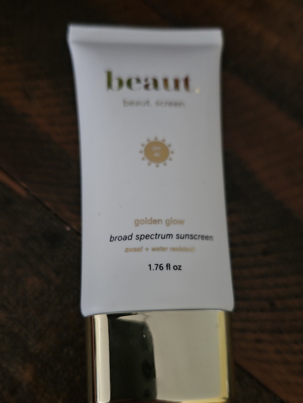 Beaut Golden Glow Broad Spectrum Sunscreen - White